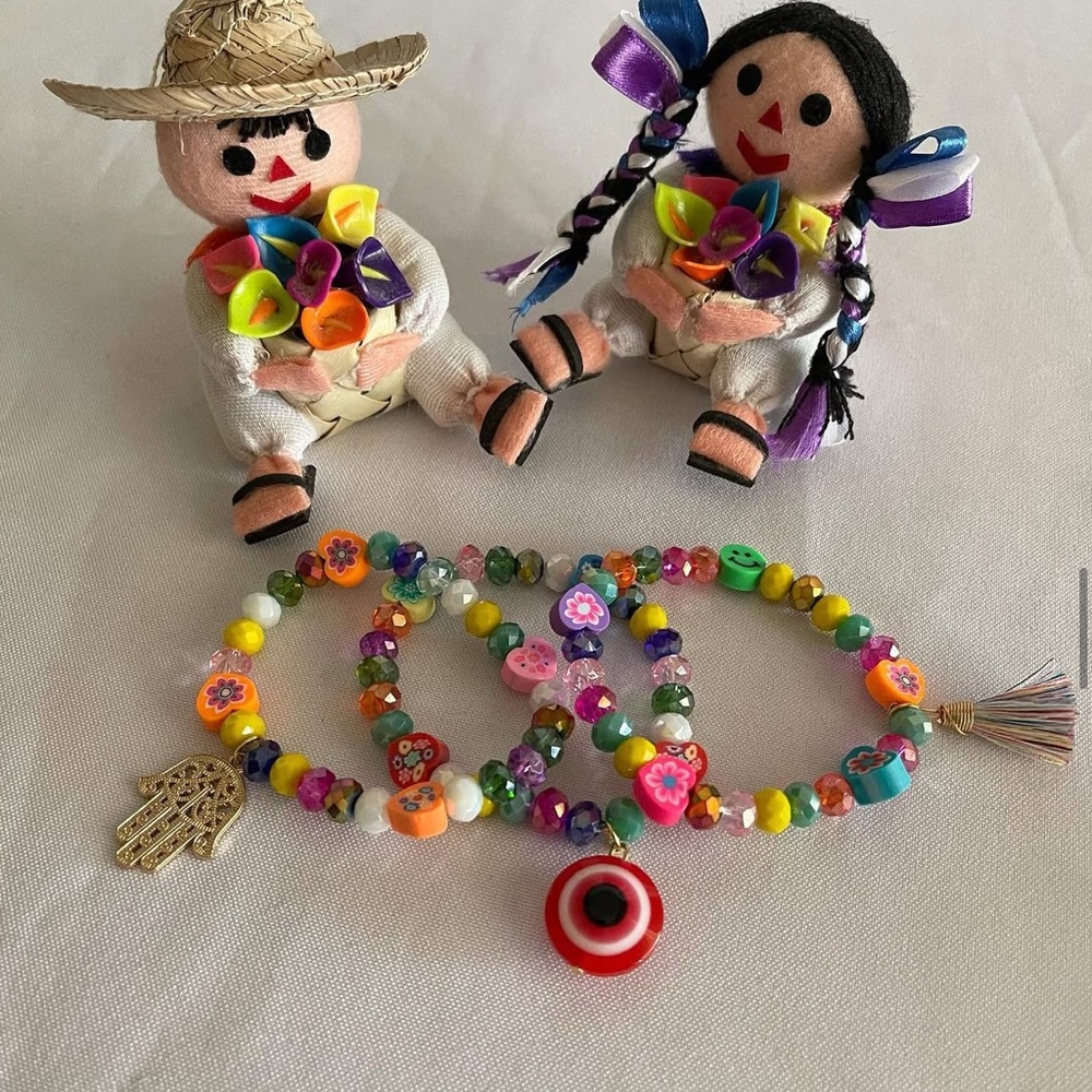NWOT - Handmade Fin De Semana Ojito Bracelets